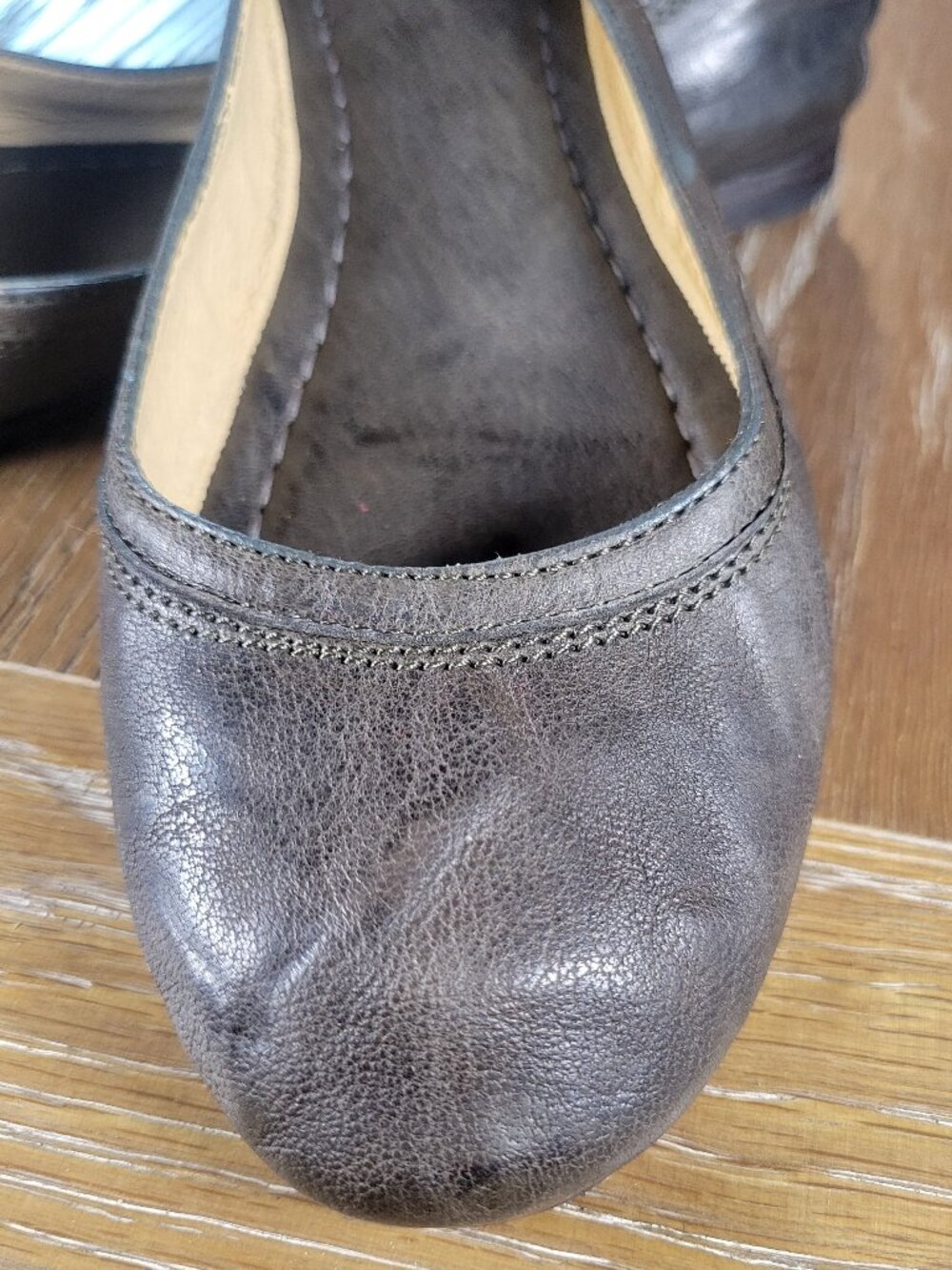 Frye Charcoal Gray Leather Ballet Flats Women's 8.5 B Round Toe Slip On - Picture 5 of 15